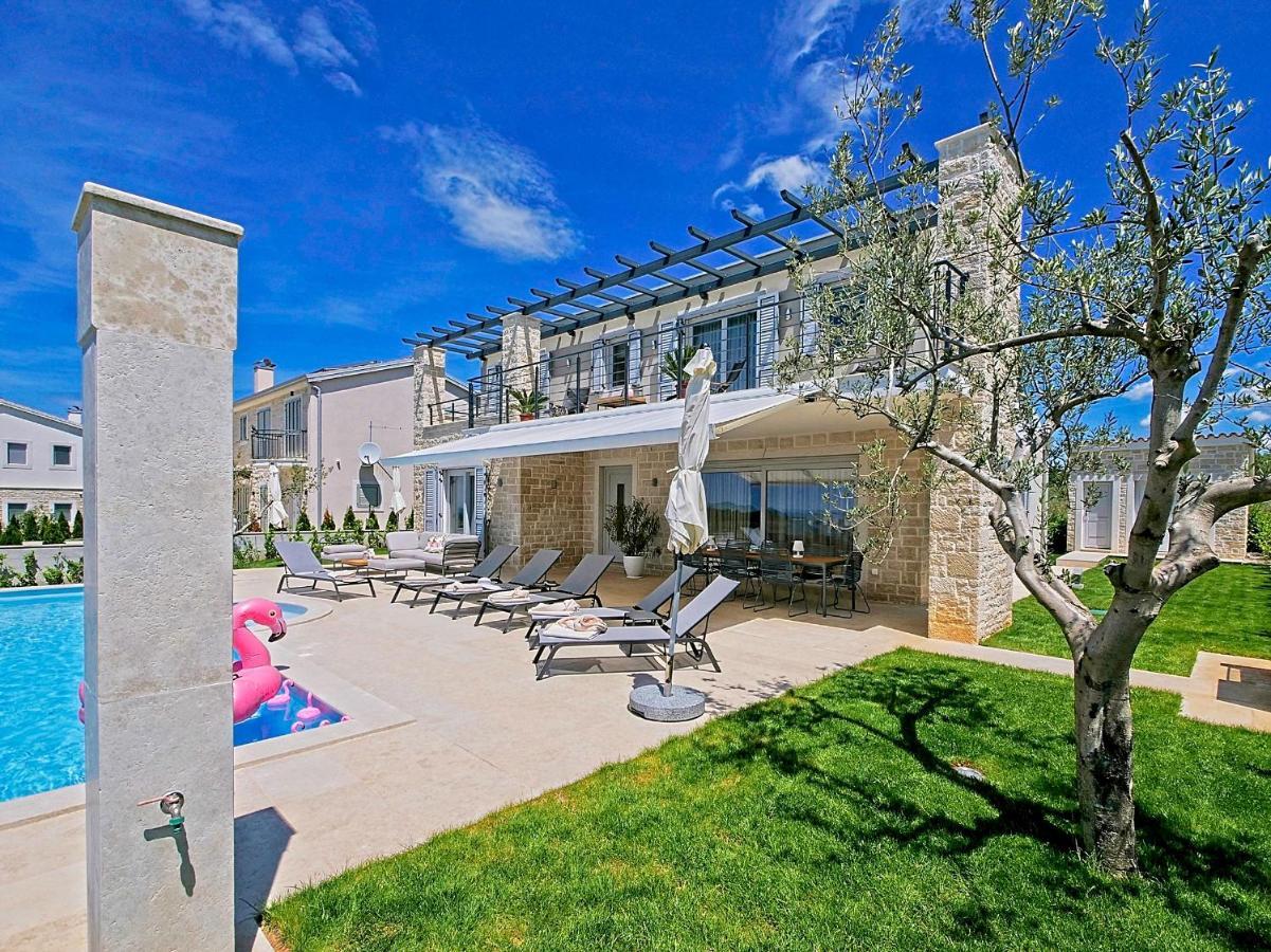 Villa Flamingo Kaštelir Esterno foto